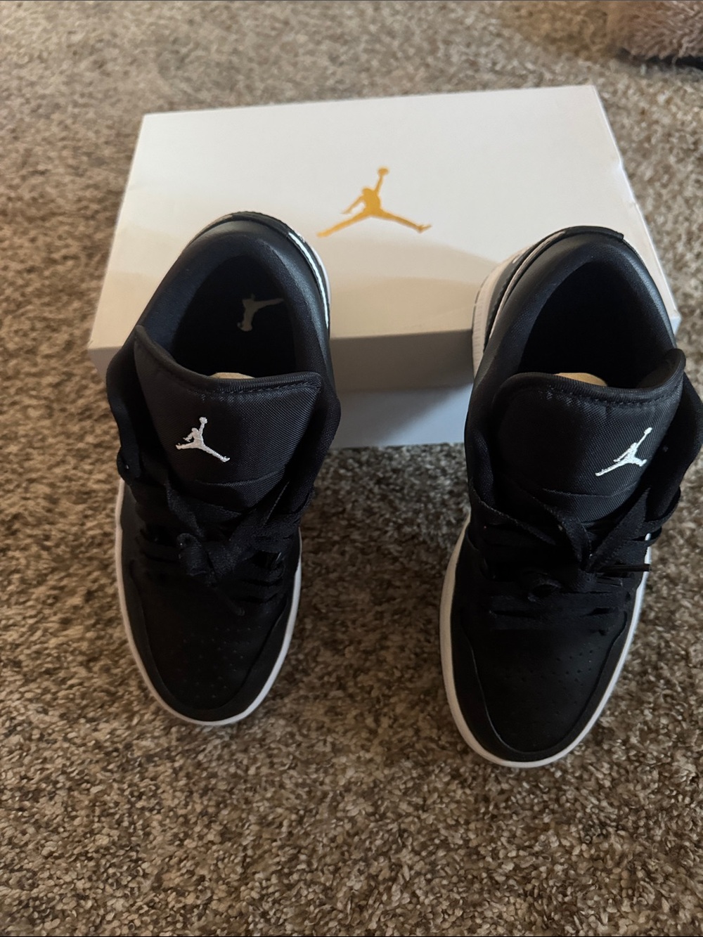 Jordan 1 Black and White wknd Low-Top Sneakers